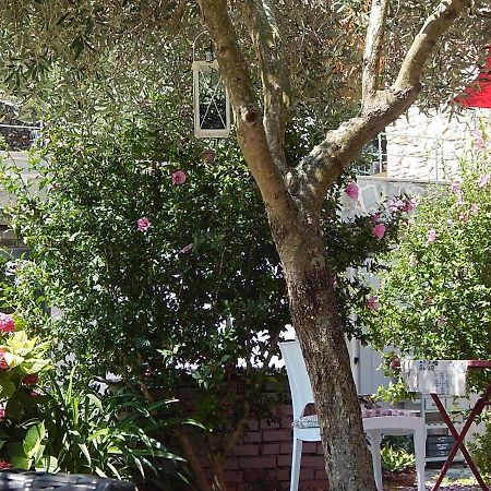 B&B Pie Del Castello Леванто Екстер'єр фото