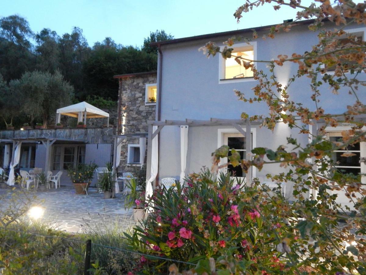 B&B Pie Del Castello Леванто Екстер'єр фото